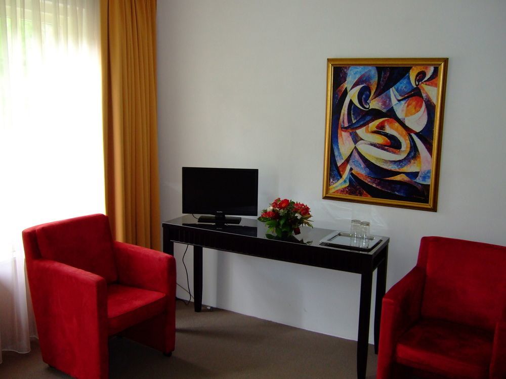 Hotel Musschenberg Beek-Ubbergen Εξωτερικό φωτογραφία
