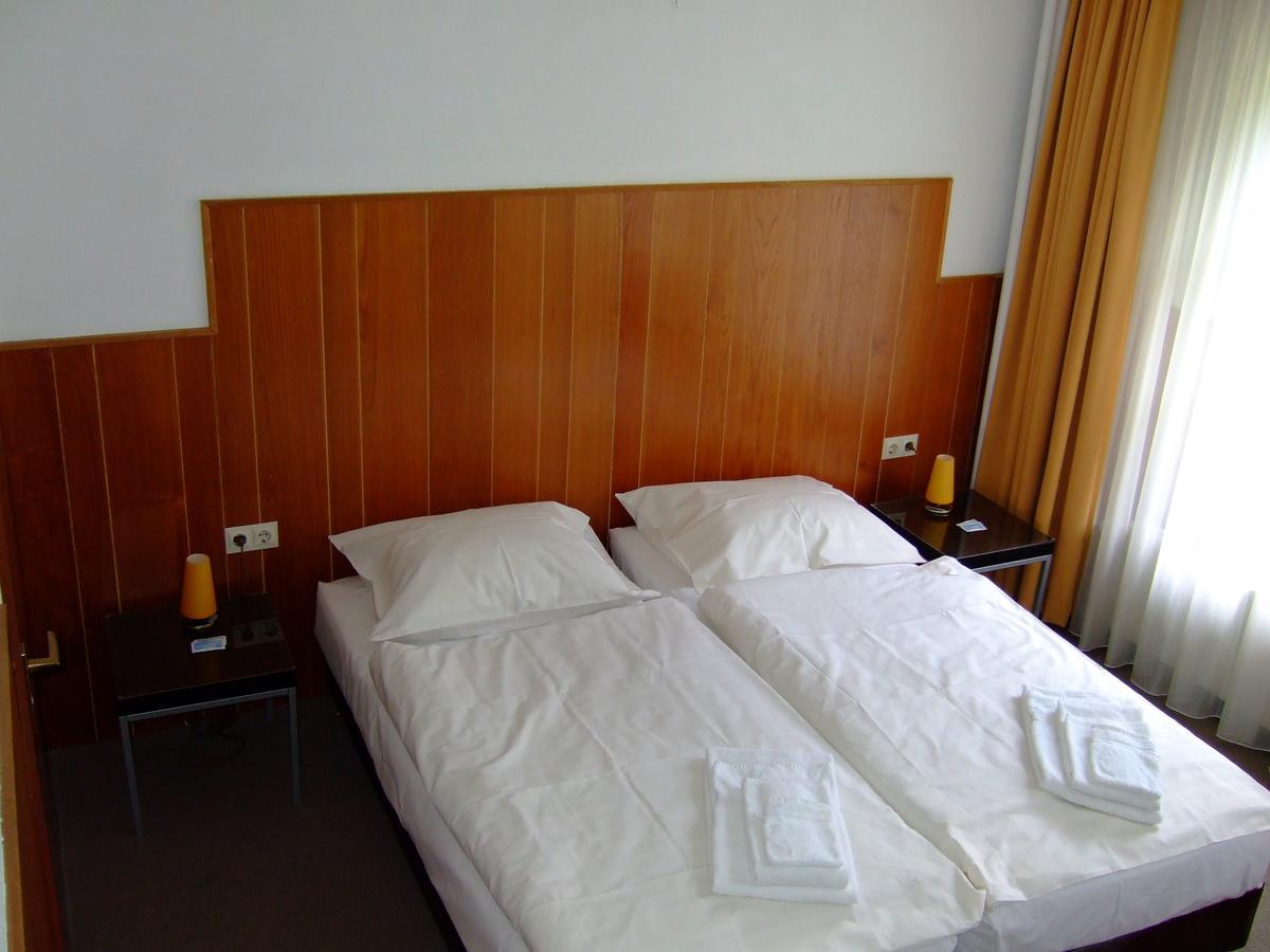 Hotel Musschenberg Beek-Ubbergen Δωμάτιο φωτογραφία